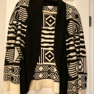 Xhilaration Black and White Cardigan